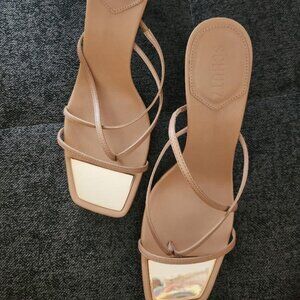 Sandal